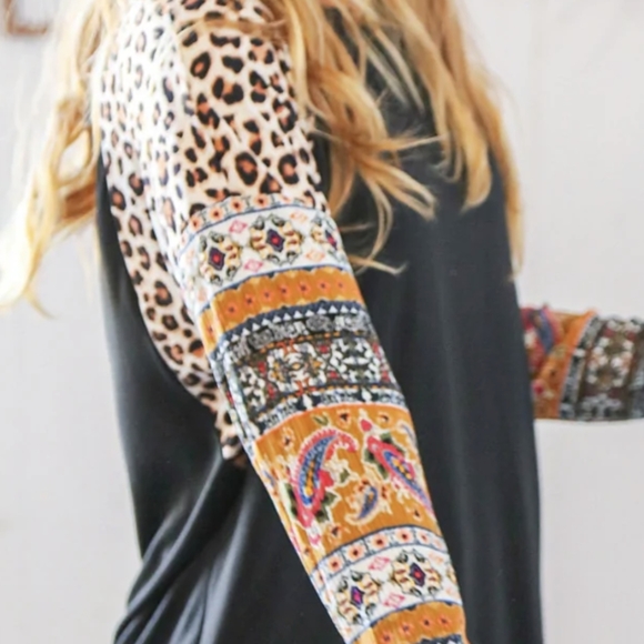 💜 New Aztec Sleeve Top - Picture 5 of 5